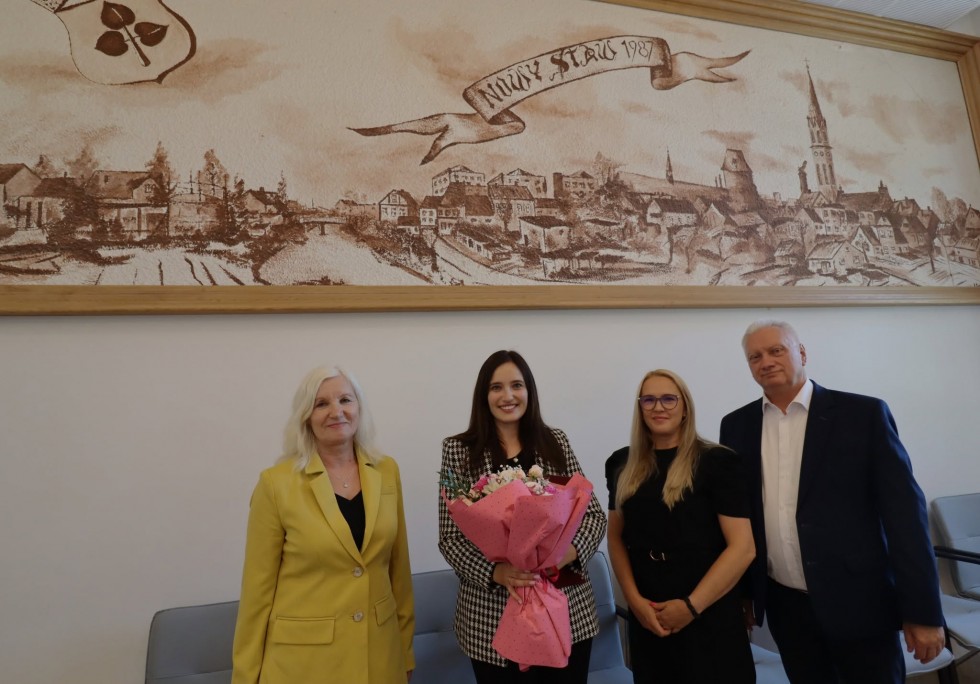Nowy Staw. Karolina Ressel z awansem na nauczyciela mianowanego