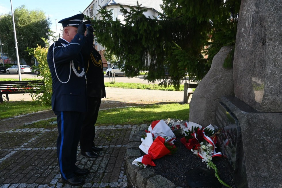 Pamięć jest naszym obowiązkiem - Nowy Dwór Gdański uczcił ofiary II wojny światowej