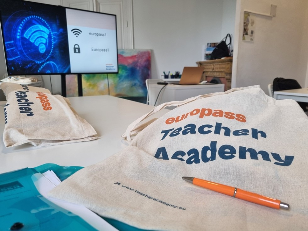 Nauczyciele Technikum Nr 3 szkolą się w Europie. Nowe technologie i języki w służbie edukacji