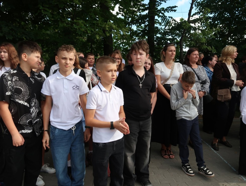 Nowy rok szkolny 2026/2027 rozpoczęty. Uroczyste powitanie uczniów w szkołach Gminy Malbork