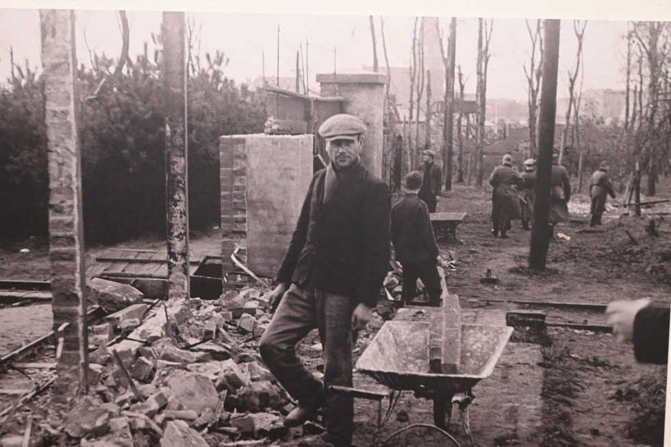 87. lat od pierwszego transportu do Stutthofu. W Sztutowie oddano hołd ofiarom niemieckiego nazistowskiego obozu