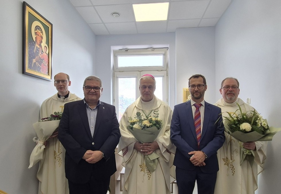 Relikwie Błogosławionej Rodziny Ulmów w malborskim hospicjum. Za nami pierwsza msza w nowej kaplicy