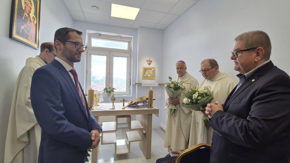 Relikwie Błogosławionej Rodziny Ulmów w malborskim hospicjum. Za nami pierwsza msza w nowej kaplicy