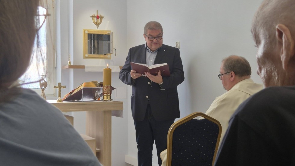 Relikwie Błogosławionej Rodziny Ulmów w malborskim hospicjum. Za nami pierwsza msza w nowej kaplicy
