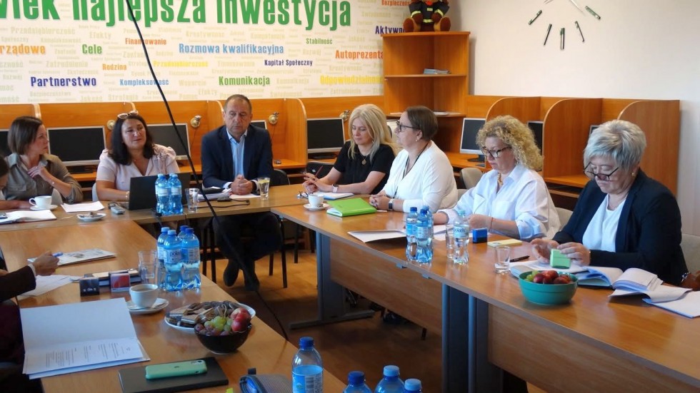 PUP Malbork i Ośrodki Pomocy Społecznej razem na rzecz mieszkańców. Podpisano porozumienia o współpracy