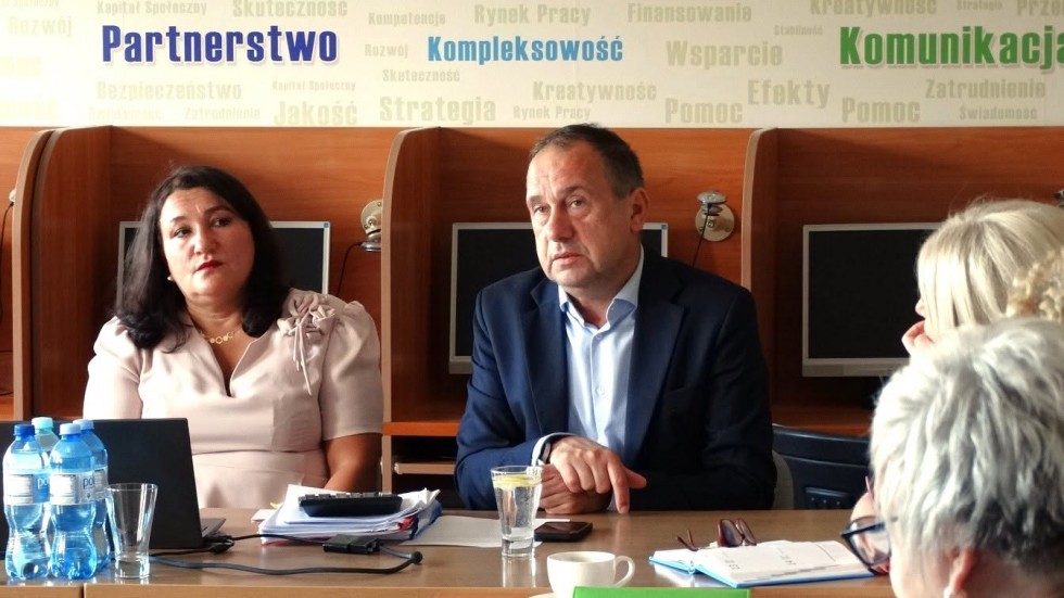 PUP Malbork i Ośrodki Pomocy Społecznej razem na rzecz mieszkańców. Podpisano porozumienia o współpracy