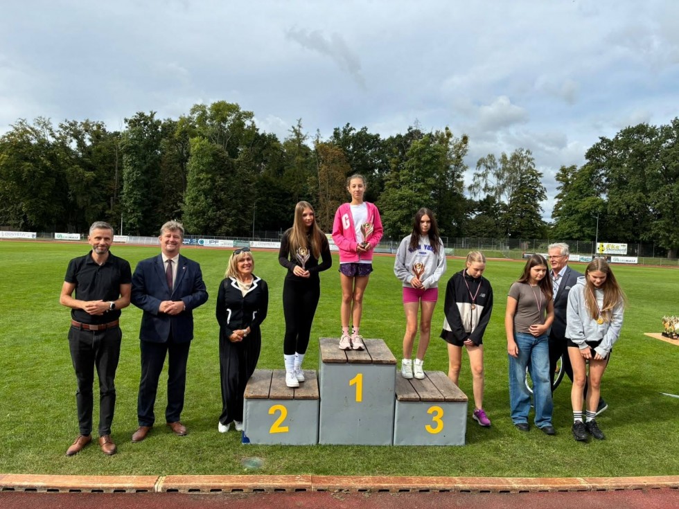 Sportowy sukces uczniów z Gminy Malbork. II miejsce drużynowo w Biegu Trzeźwości
