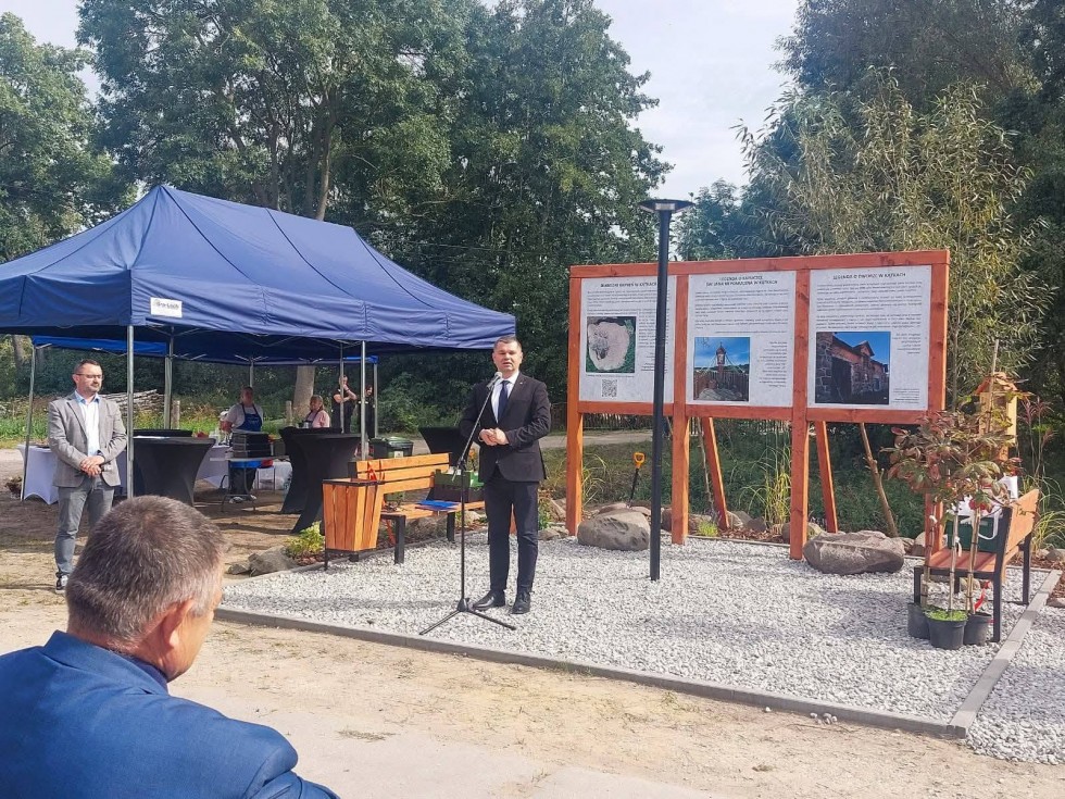 Trzy legendy, jeden wyjątkowy Plac Opowieści. Kątki mają nową atrakcję dla mieszkańców i turystów
