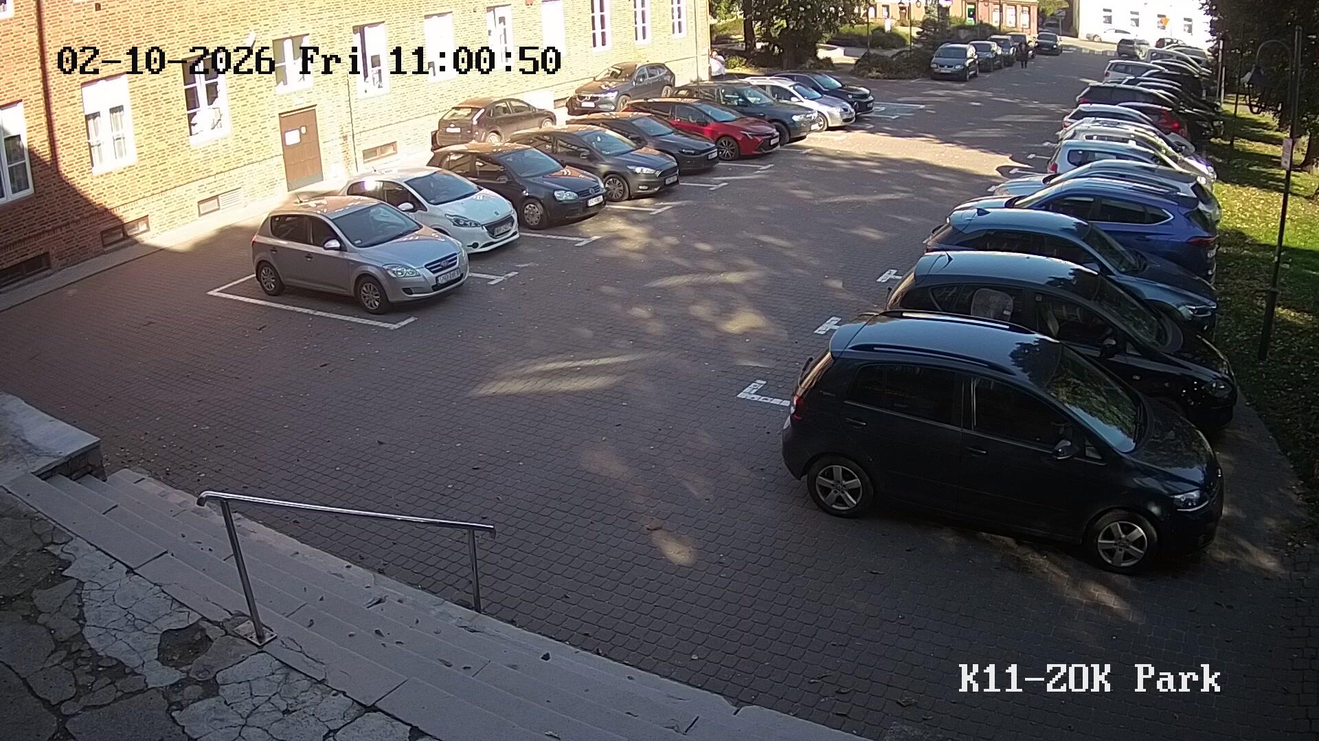 Podgląd: Plac przed Żuławskim Ośrodkiem Kultury. Nowy Dwór Gdański aktualna pogoda i ruch drogowy