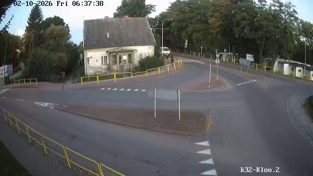 Podgląd: Rondo imienia Księdza Prałata Romana Kłonieckiego - Nowy Dwór Gdański Kamera pogodowa na żywo.